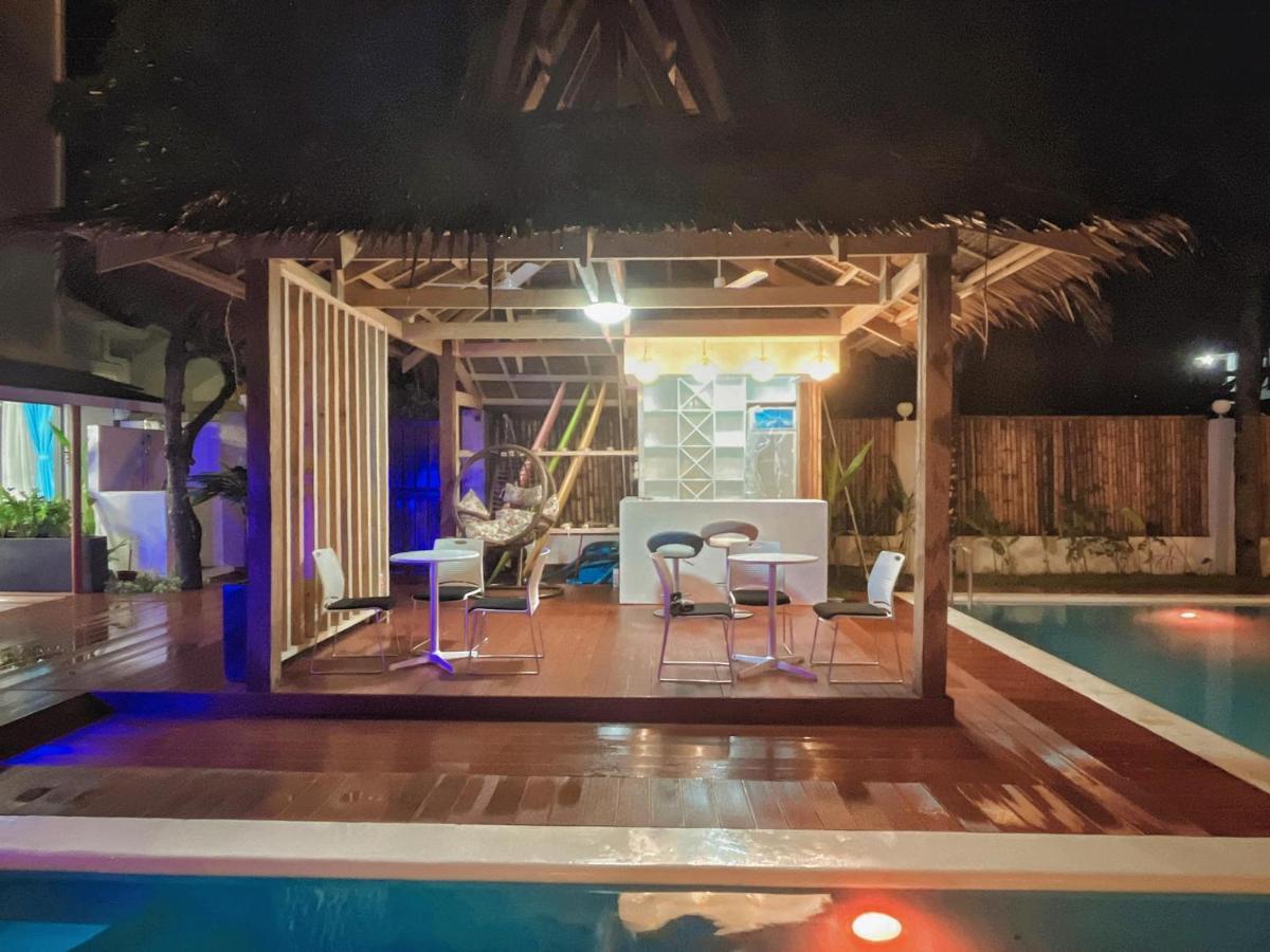 Siargao Seasky Resort Catangnan Εξωτερικό φωτογραφία